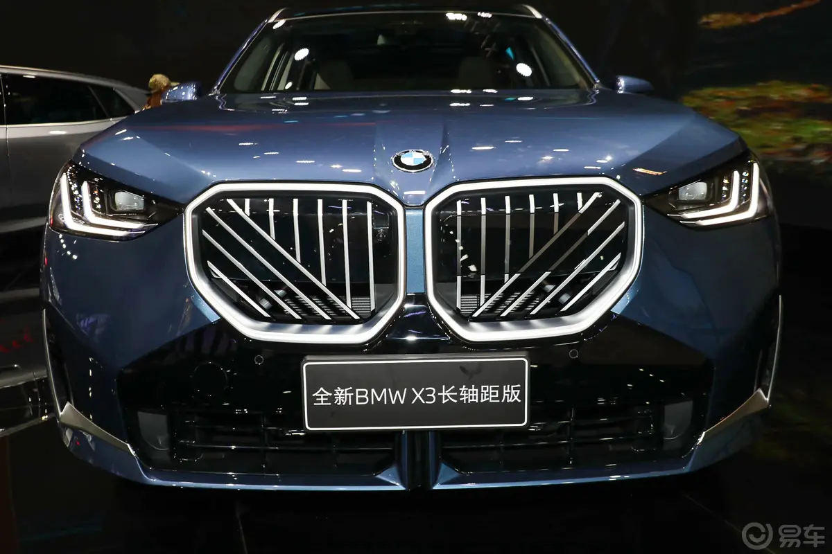 宝马X3xDrive30L 尊享型 M运动套装外观